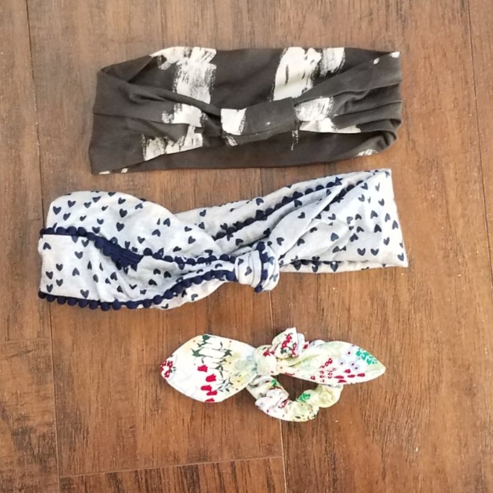 Three Hair Accessories Head Band Floral Scrunchie